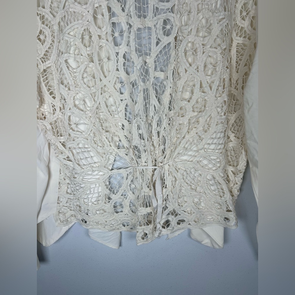Vintage 90’s Wild Rose Cream Jacket with Lace Detail on the Back. Coquette. - Picture 3 of 11